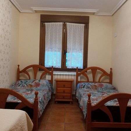 Vivienda Turistica San Martin Appartement Sotés Buitenkant foto